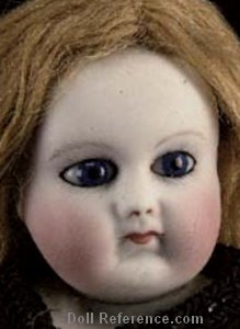 Madame Rohmer Poupe de Mode doll head 1865