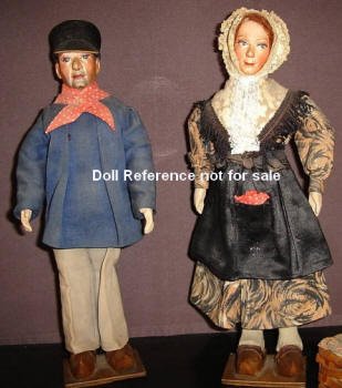 De Fuisseaux Peasant couple, 7 3/4" tall