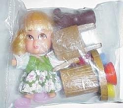 8702 Hasbro Storykins Goldilocks doll 1967