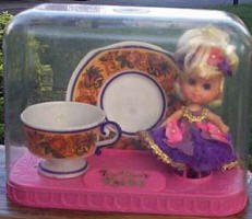 3840 Lady Lavender Tea Set 1969